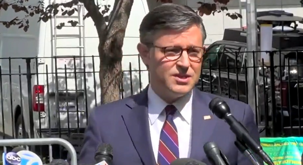  Setelah dinyatakan bersalah Donald Trump, para pendukung kandidat Presiden Partai Republik ini mengeluarkan berbagai respon. 