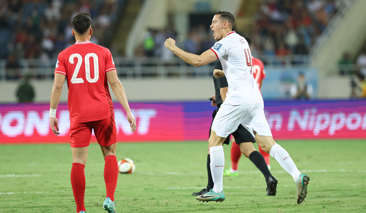 Pemain Timnas Indonesia, Jay Idzes, saat mengalahkan Vietnam