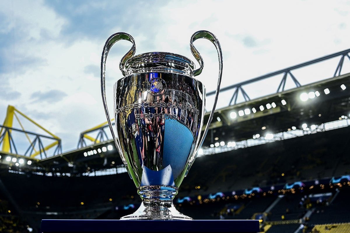 Trofi Liga Champions.