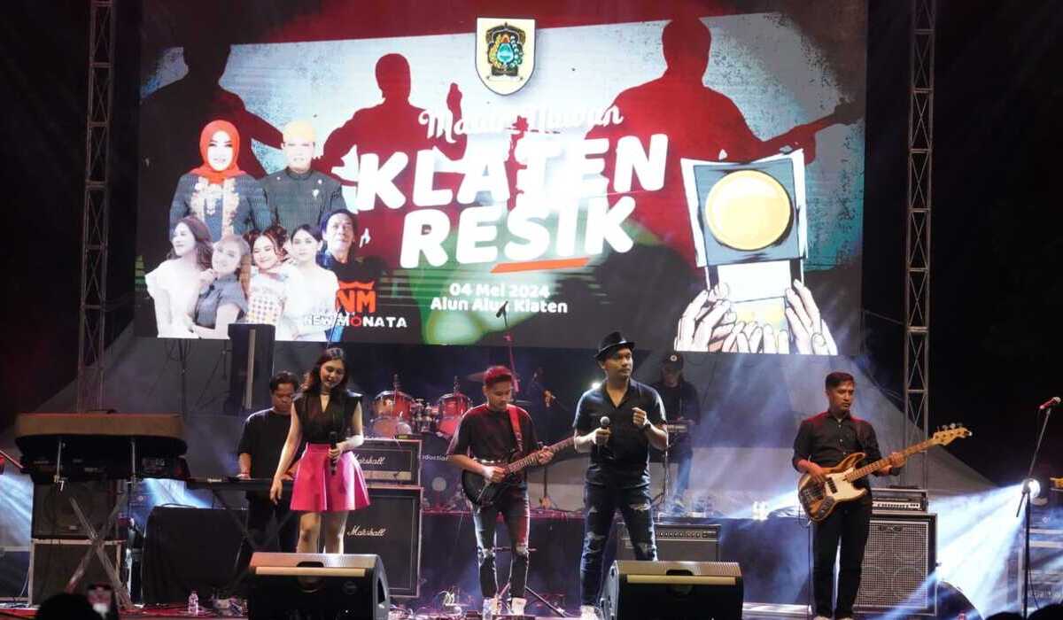Konser musik tasyakuran Klaten meraih kembali Piala Adipura 2023.