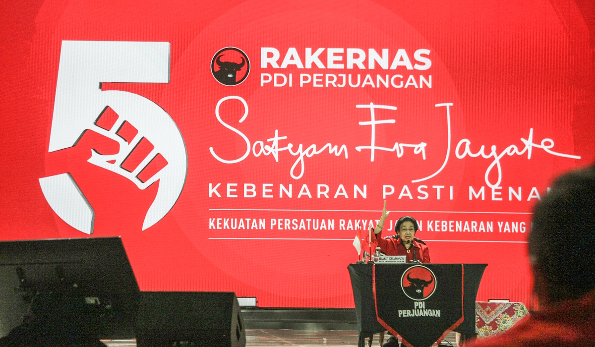 Ketua Umum PDI Perjuangan, Megawati Soekarnoputri menyampaikan pidato penutupan Rakernas ke-V PDIP di Beach City International Stadium Ancol