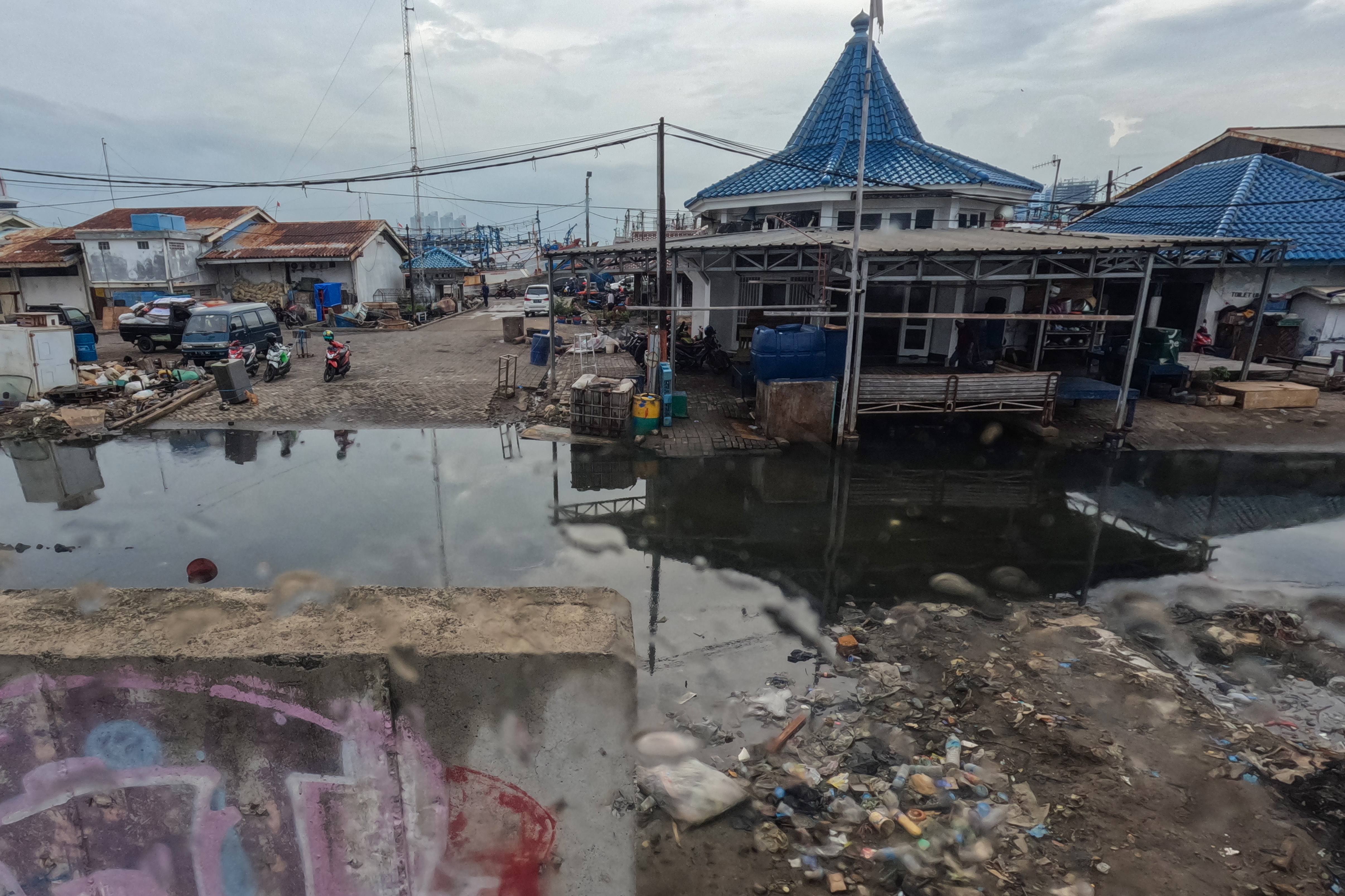 BPBD DKI Perkecil Dampak Banjr Rob di Pesisir Jakarta
