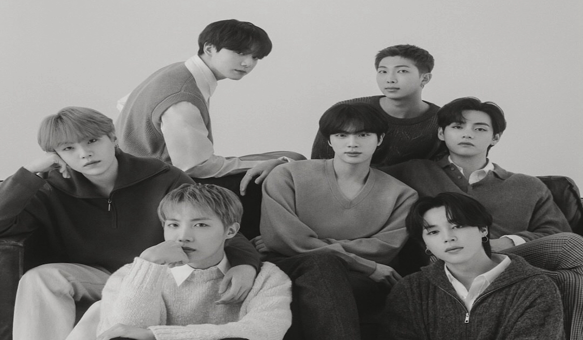 BTS Pop-Up Monochrome In Jakarta