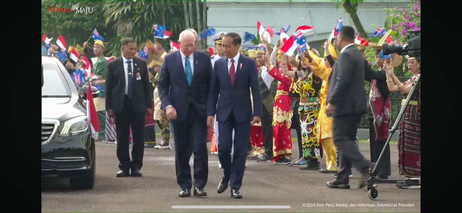 Presiden Joko Widodo menerima kunjungan kenegaraan Gubernur Jenderal Australia David Hurley di Istana Kepresidenan Bogor, Jumat 