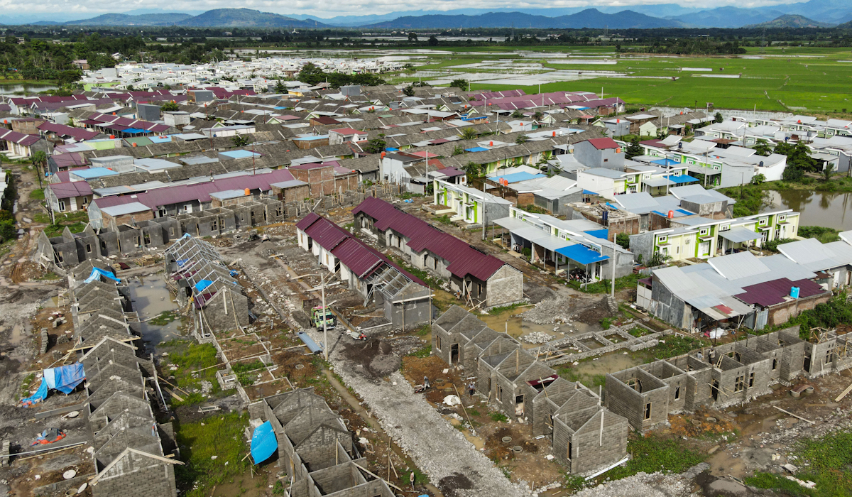 Foto udara pembangunan rumah bersubsidi di Kabupaten Gowa, Sulawesi Selatan 