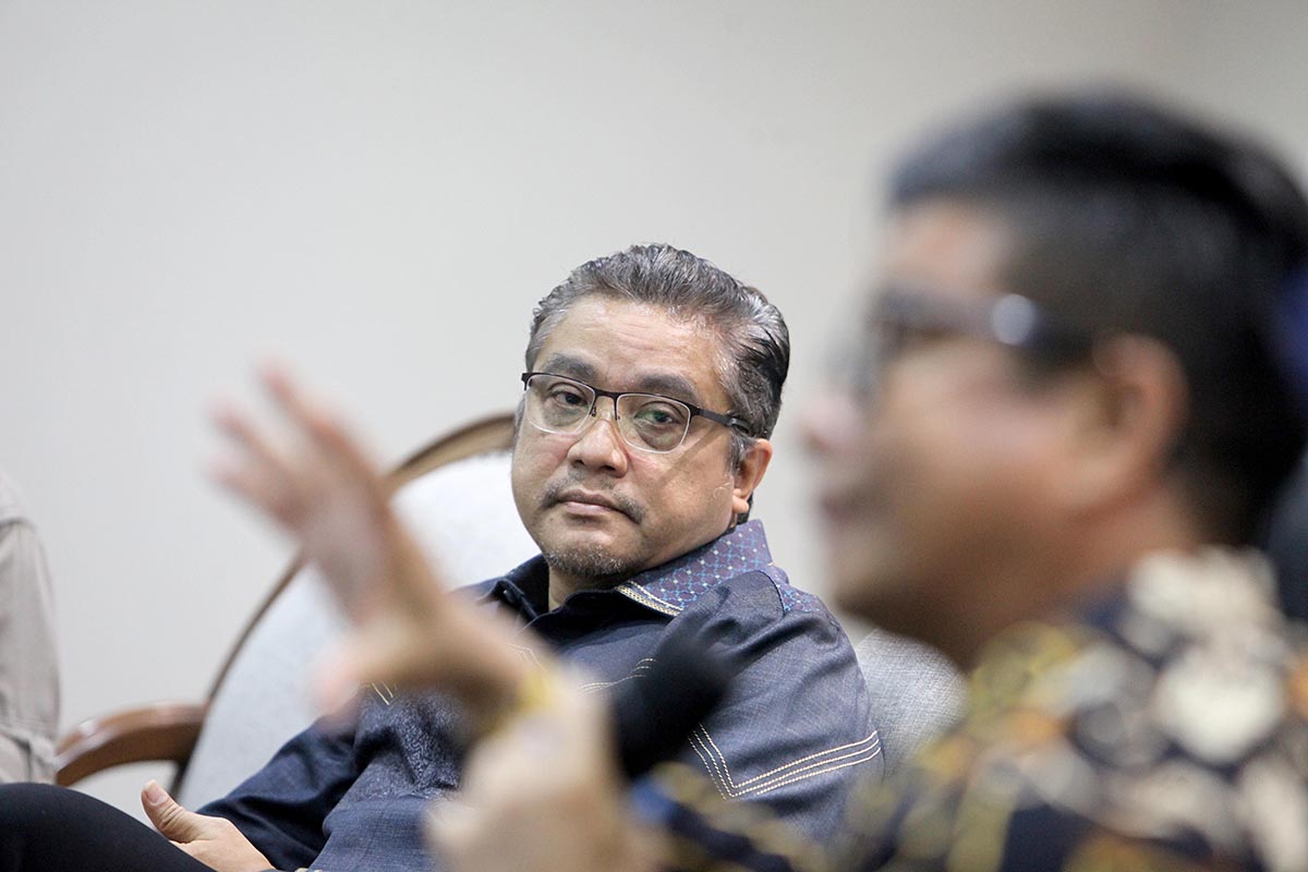  Wakil Ketua Komisi X DPR RI Dede Yusuf Macan Effendi (kiri).