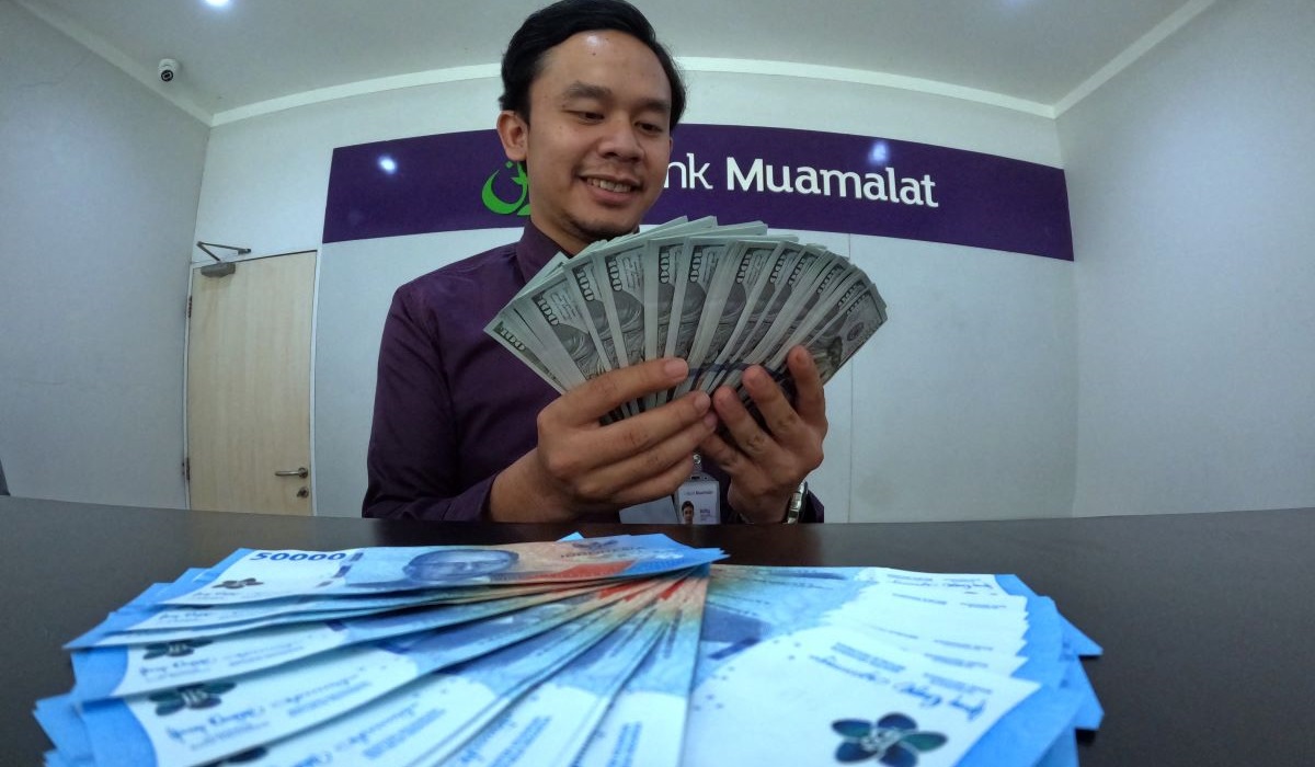Nilai tukar rupiah terhadap dolar Amerika. 