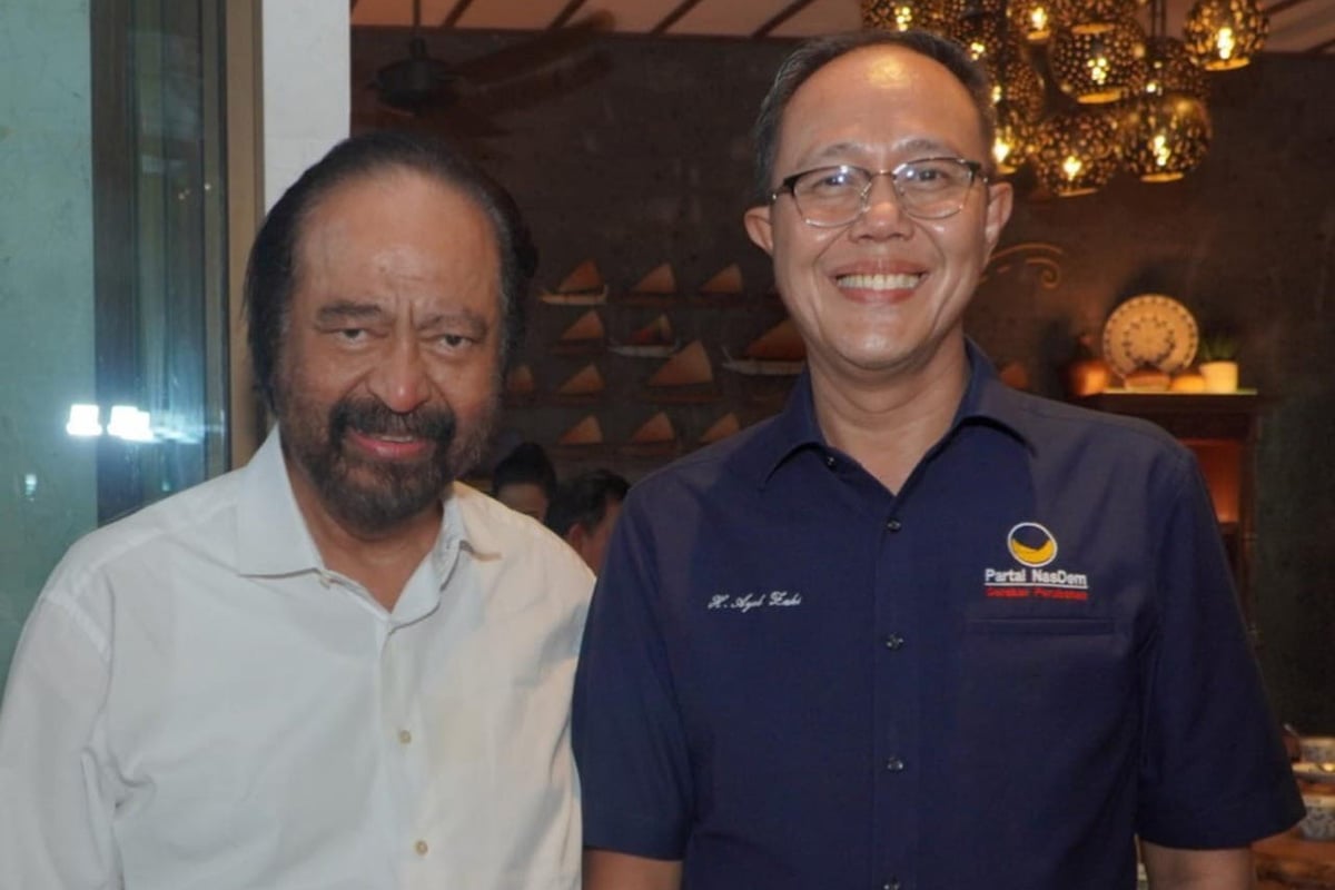 Ketua Umum Partai NasDem Surya Paloh (kiri) dan Ayep Zaki.
