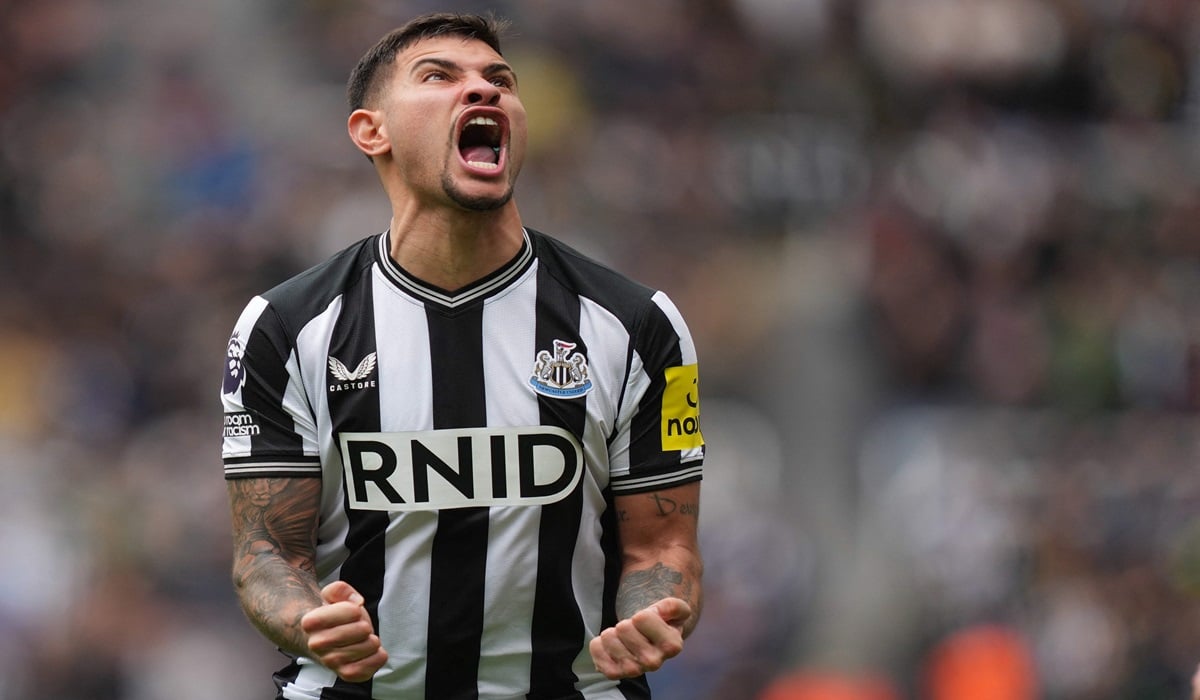 Gelandang Newcastle United Bruno Guimaraes