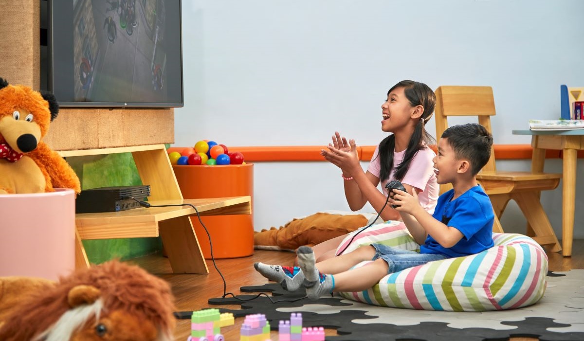 Courtyard by Marriott Bandung Dago merupakan hotel strategis di Bandung yang terletak di Jalan Ir. H. Djuanda Nomor 33.