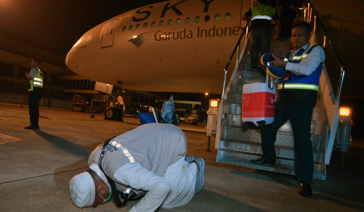 Ilustrasi, kepulangan jemaah haji menggunakan pesawat Garuda Indonesia dari Arab Saudi.