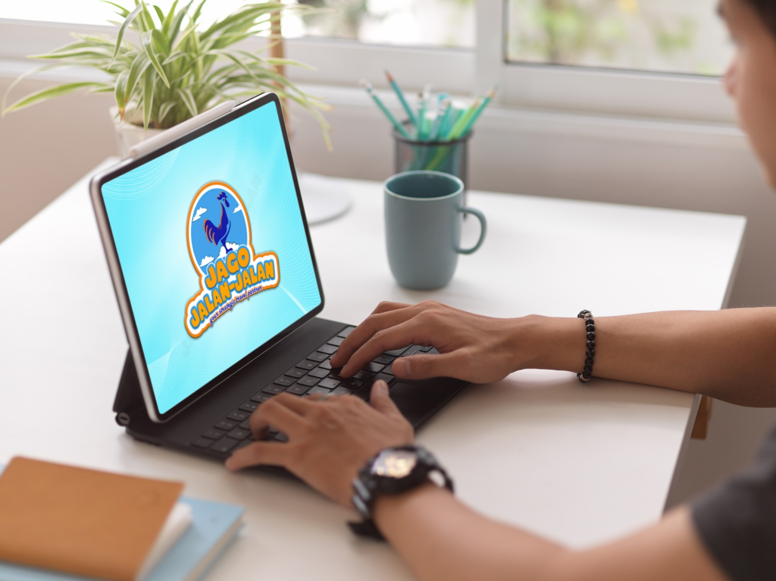 Target wisatawan nusantara adalah 1,2-1,4 miliar orang atau pergerakan setahun.