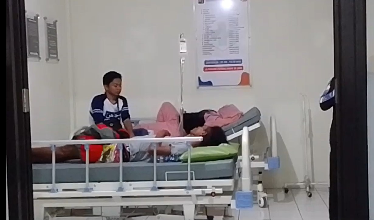 korban keracunan makanan di Cipaku Bogor. 
