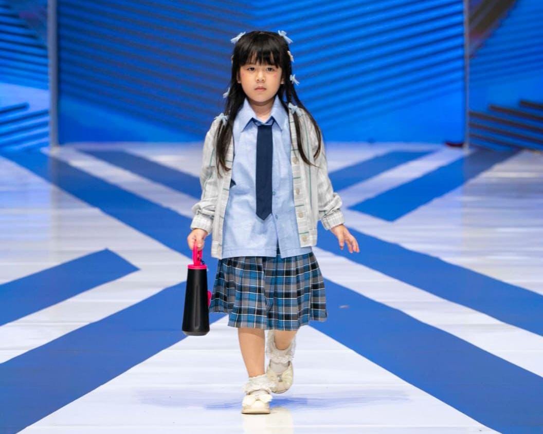 Jogja Fashion Rendezvous dengan tema X-tra Ordinary 