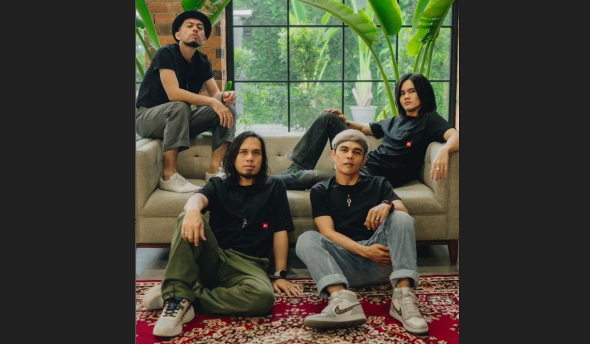 Drive Bicara Soal Perihnya Ditinggal Kekasih di Lagu Ironi