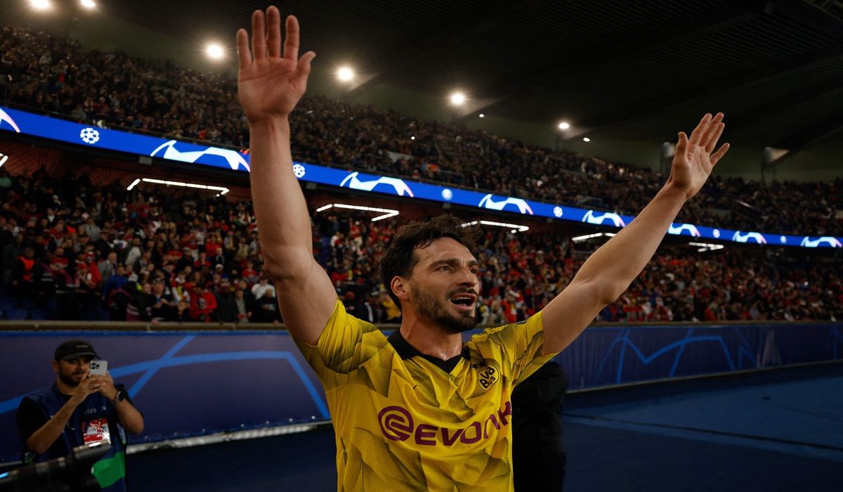 Bek Borussia Dortmund Mats Hummels