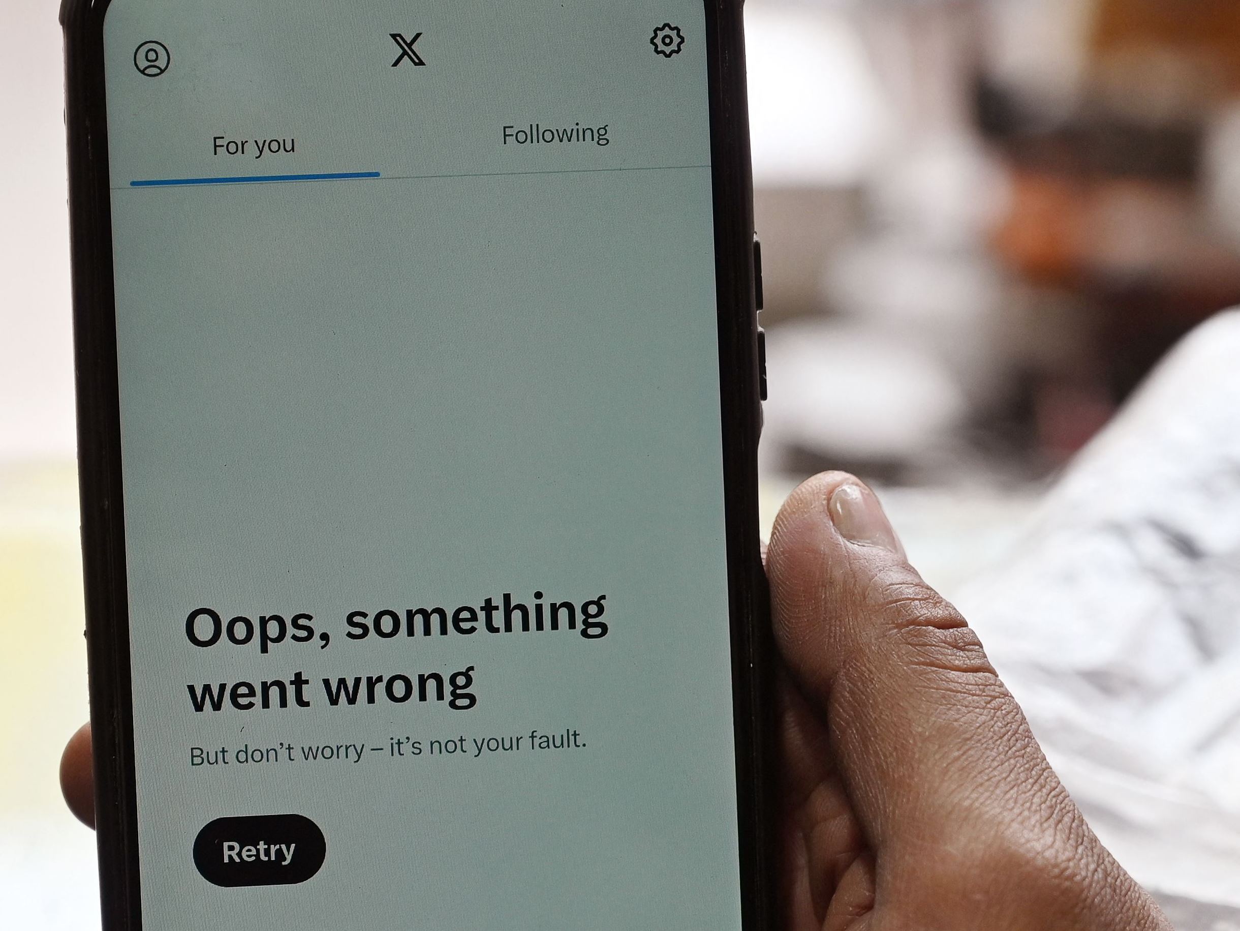 Platform media sosial X