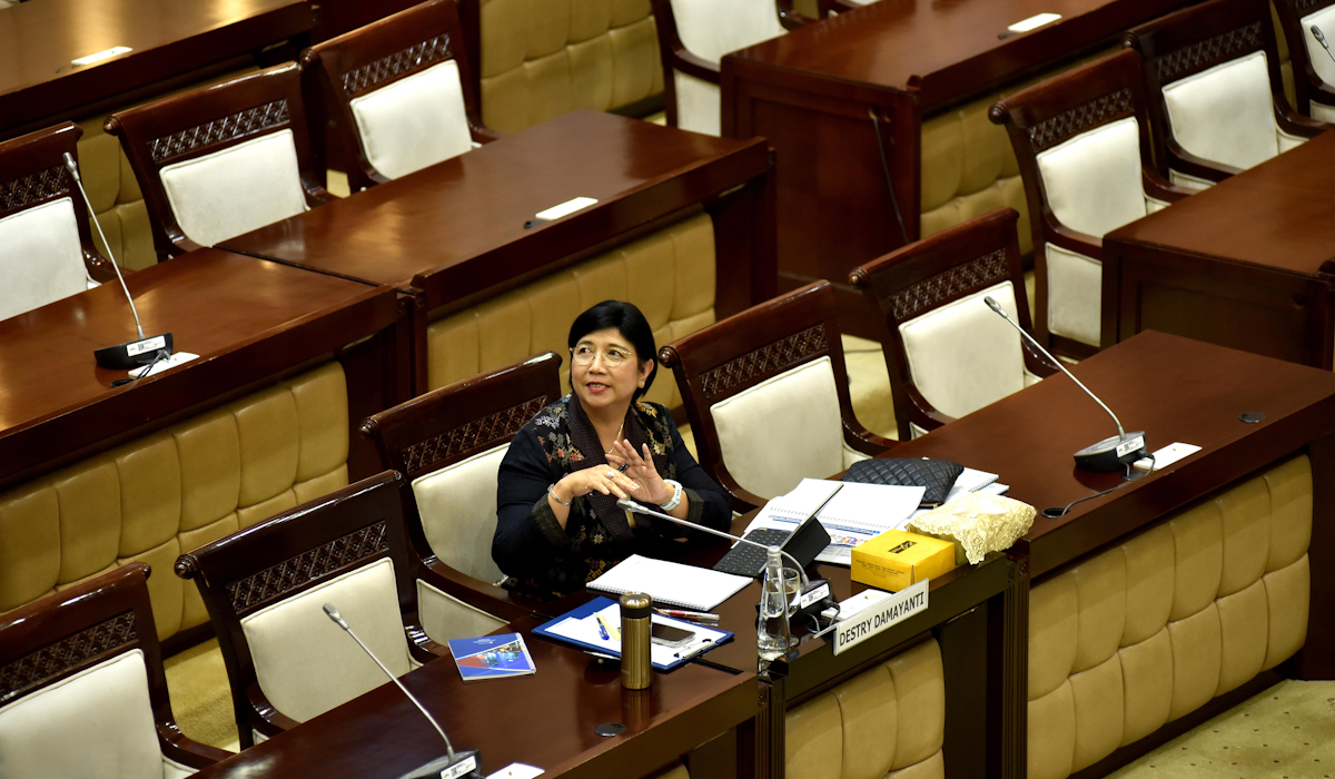 Calon Deputi Gubernur Senior Bank Indonesia (BI) Destry Damayanti menjalani uji kelayakan dan kepatutan di DPR 