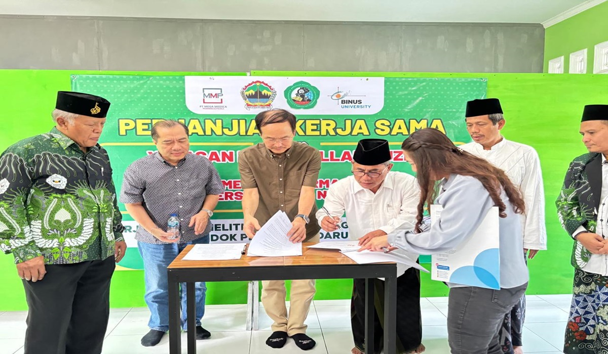 Penandatanganan kerja sama budidaya ikan gabus di Pondok Pesantren Darul Muszni