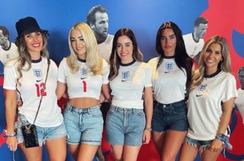 Para istri dan kekasih pemain timnas Inggris (WAGs)