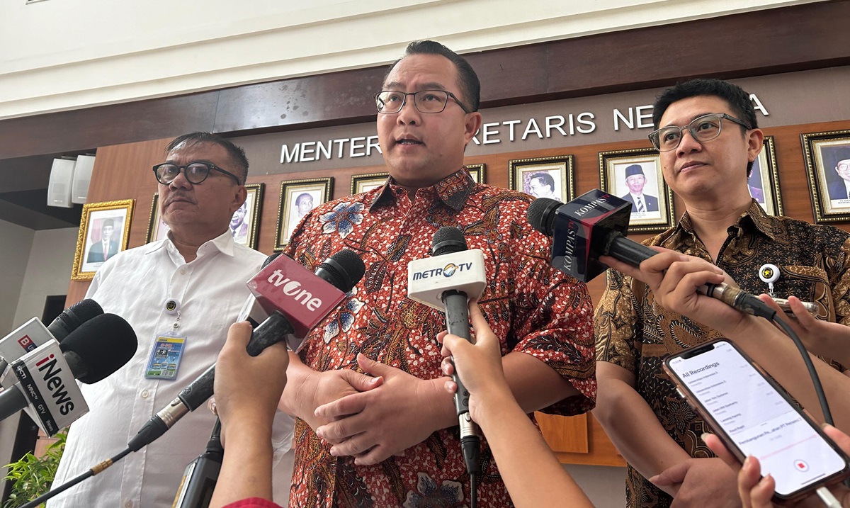 Wakil Ketua Pansel KPK, Arif Satria, mengumumkan pengumpulan aspirasi terkait kriteria calon pimpinan dan dewan pengawas KPK mendatang. 