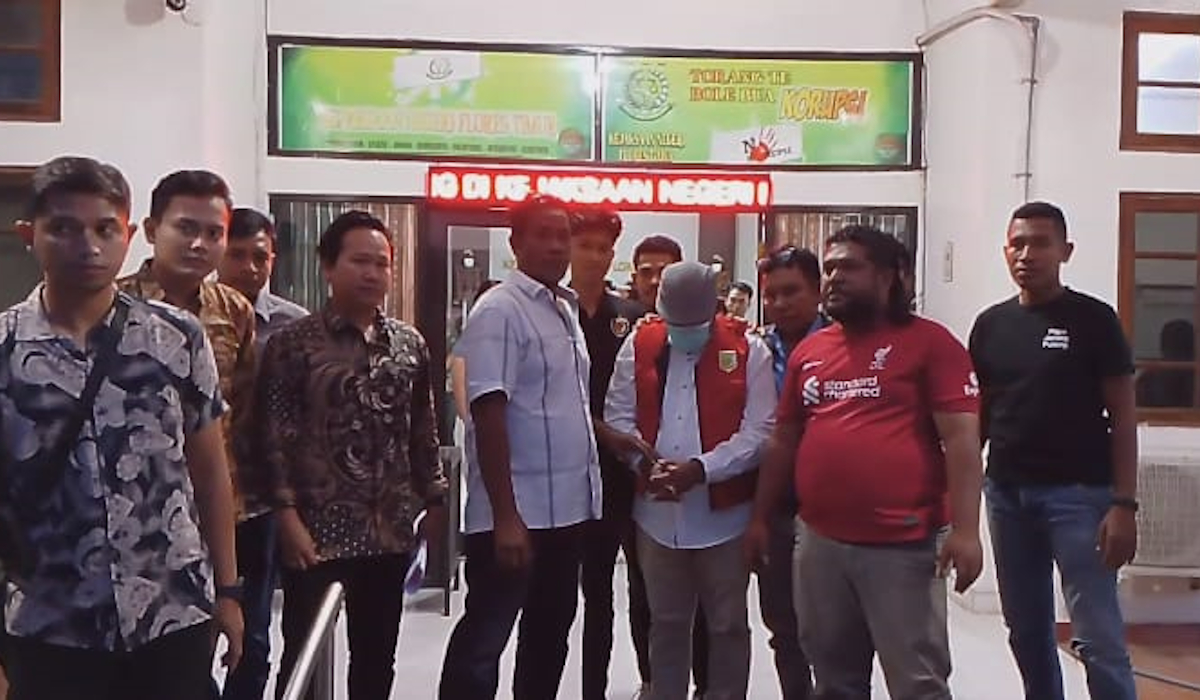 Eks Wabup Flotim ditahan saat ditahan oleh Kejaksaan Negri Larantuka