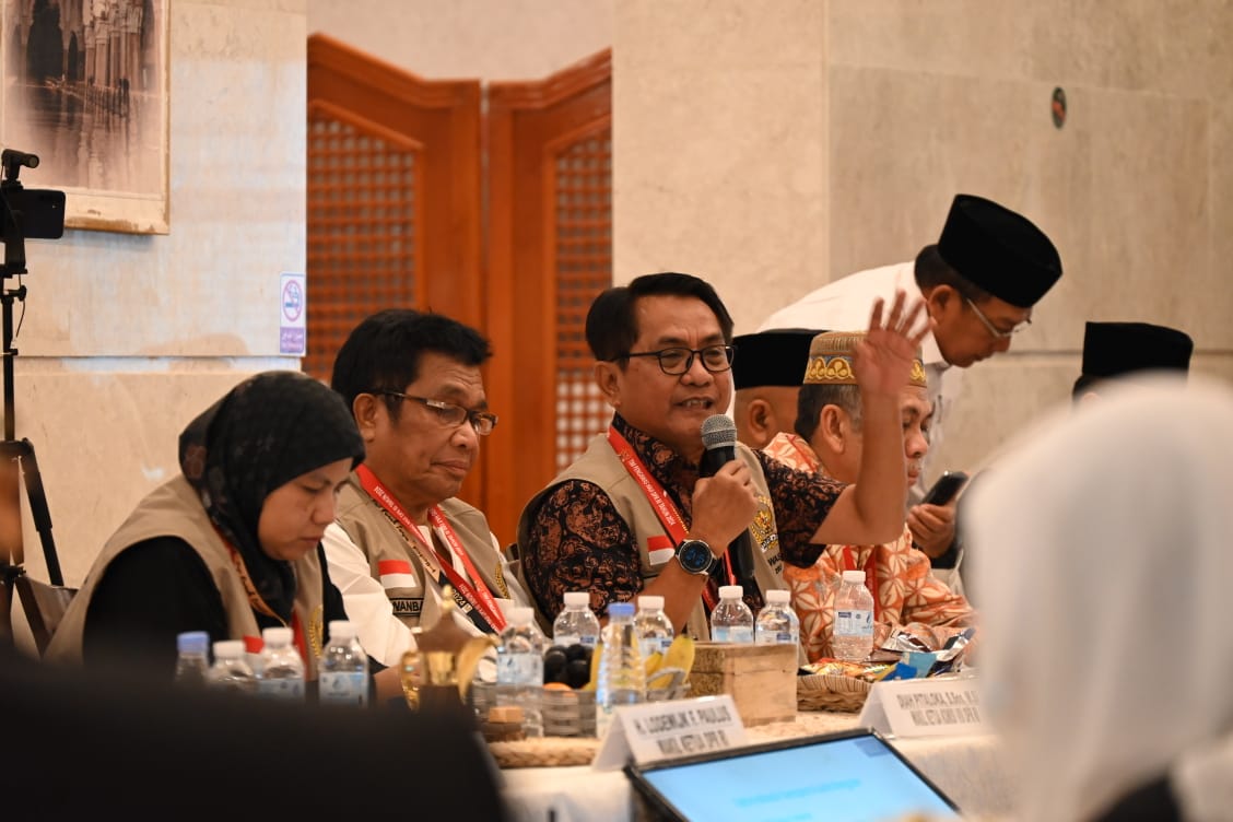Ribuan Jemaah Haji Belum Mendapatkan Kartu Nusuk, Timwas Desak Kemenag Segera Bertindak. 