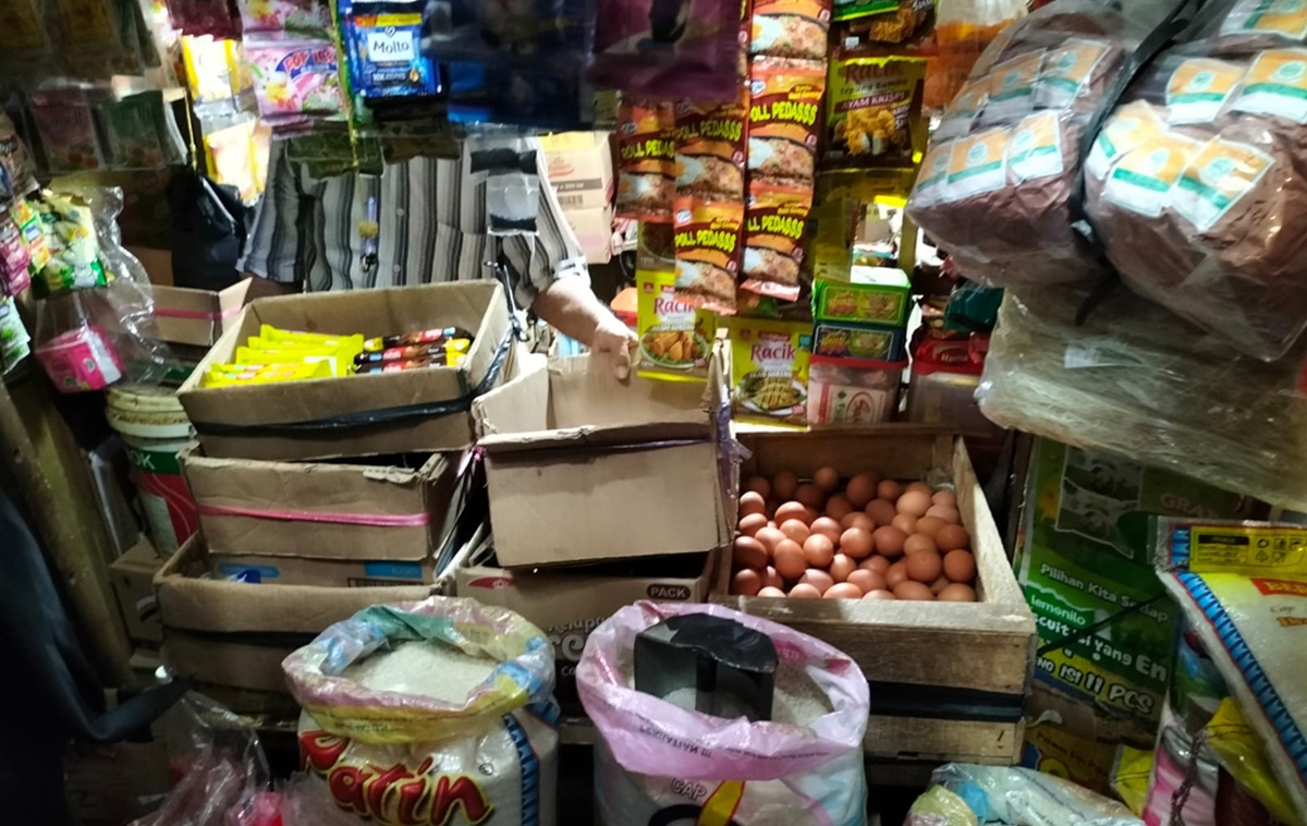 Bapanas dan Dinas Pangan di Provinsi serta Kabupaten/Kota intensif dalam melakukan pengawasan keamanan pangan segar di pasar rakyat 