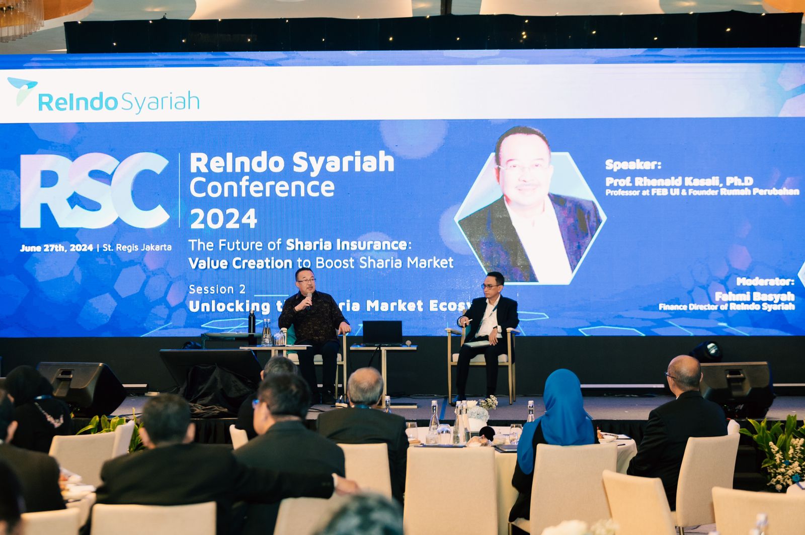 Paparan Guru Besar FEB UI Rhenald Kasali.