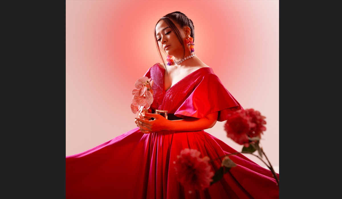 Astrid Rilis Single Silakan