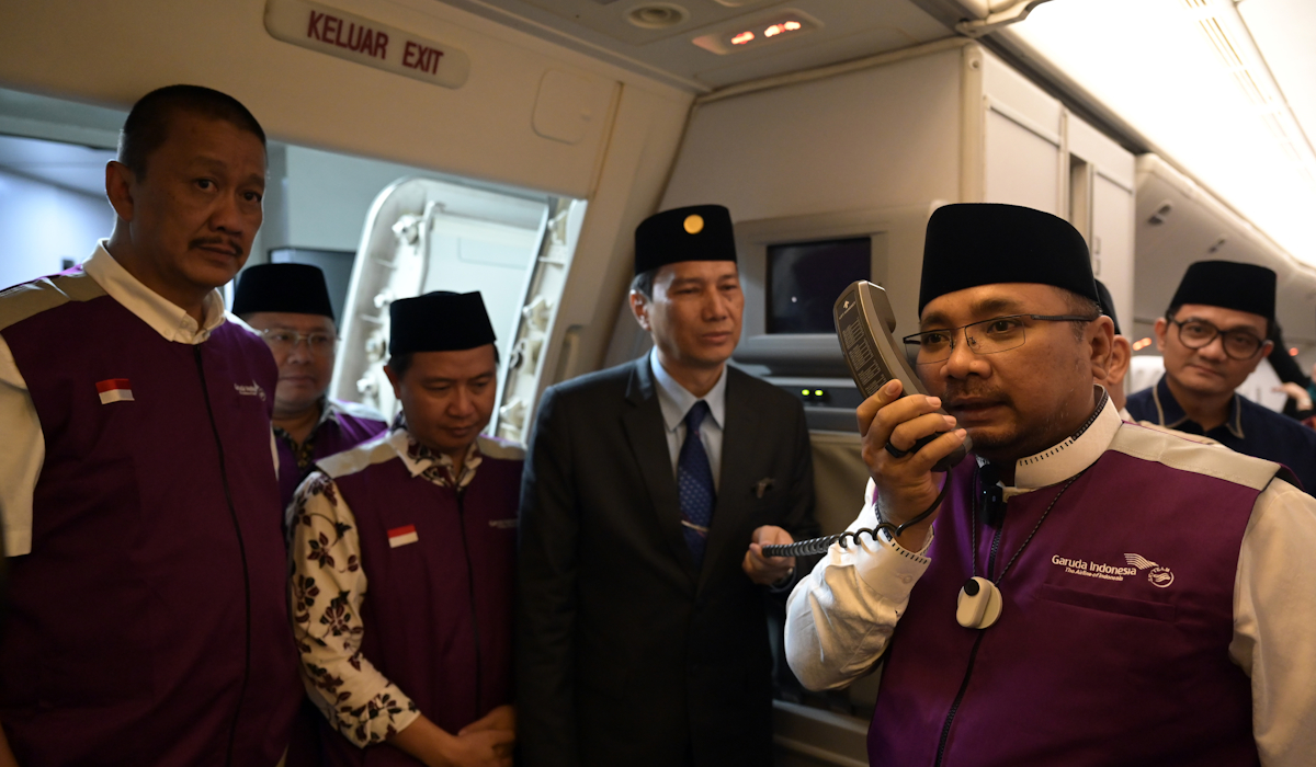 Menteri Agama Yaqut Cholil Qoumas (kedua kanan) 