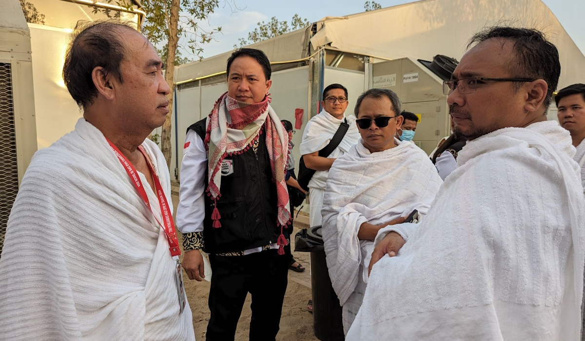 Ketua Komisi VIII DPR RI Ashabul Kahfi bersama Menag Yaqut Cholil Qoumas