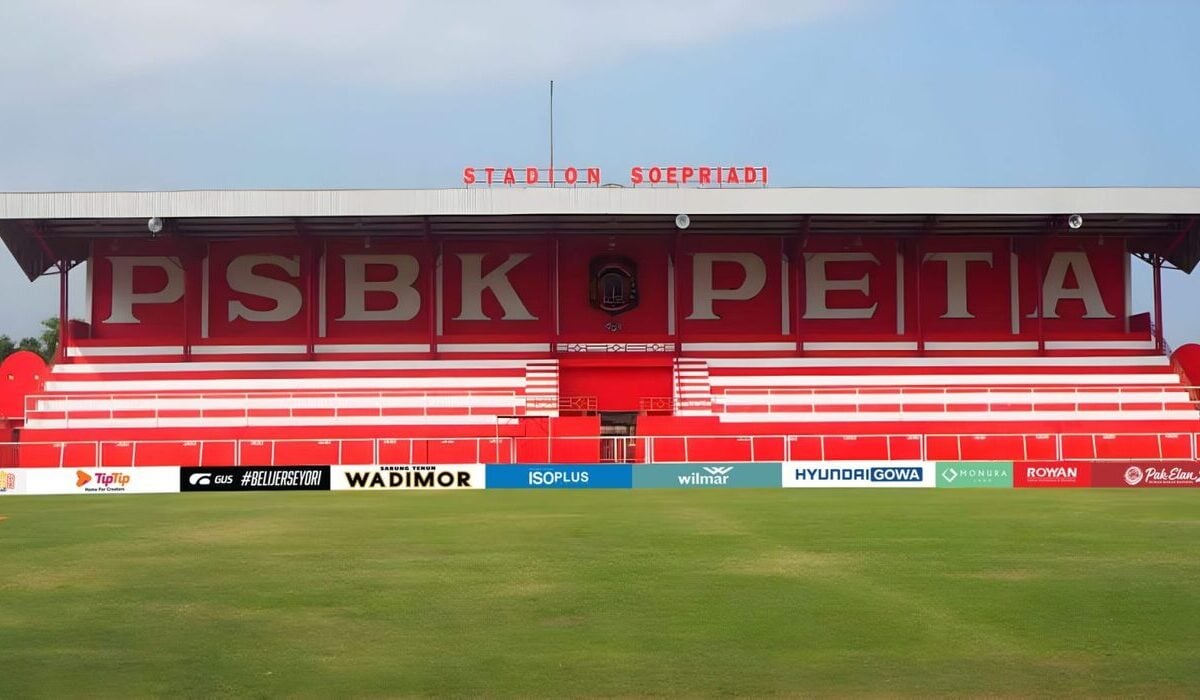 Stadion Soepriadi Blitar.
