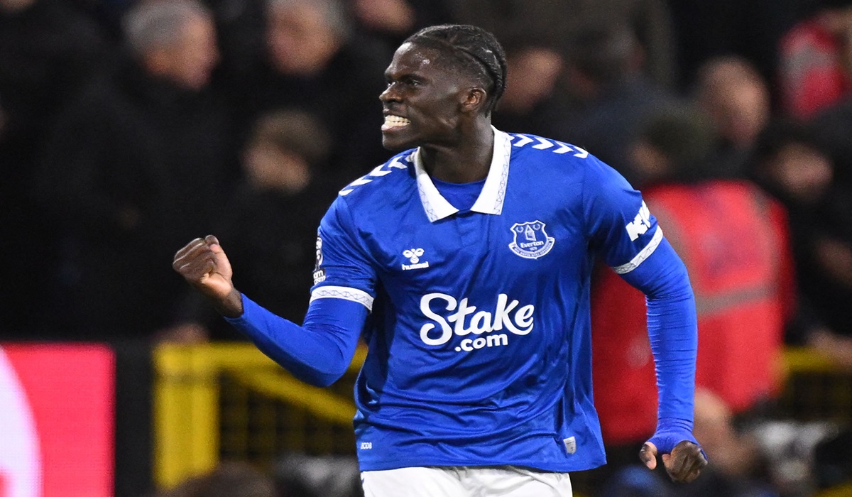 Gelandang Everton Amadou Onana