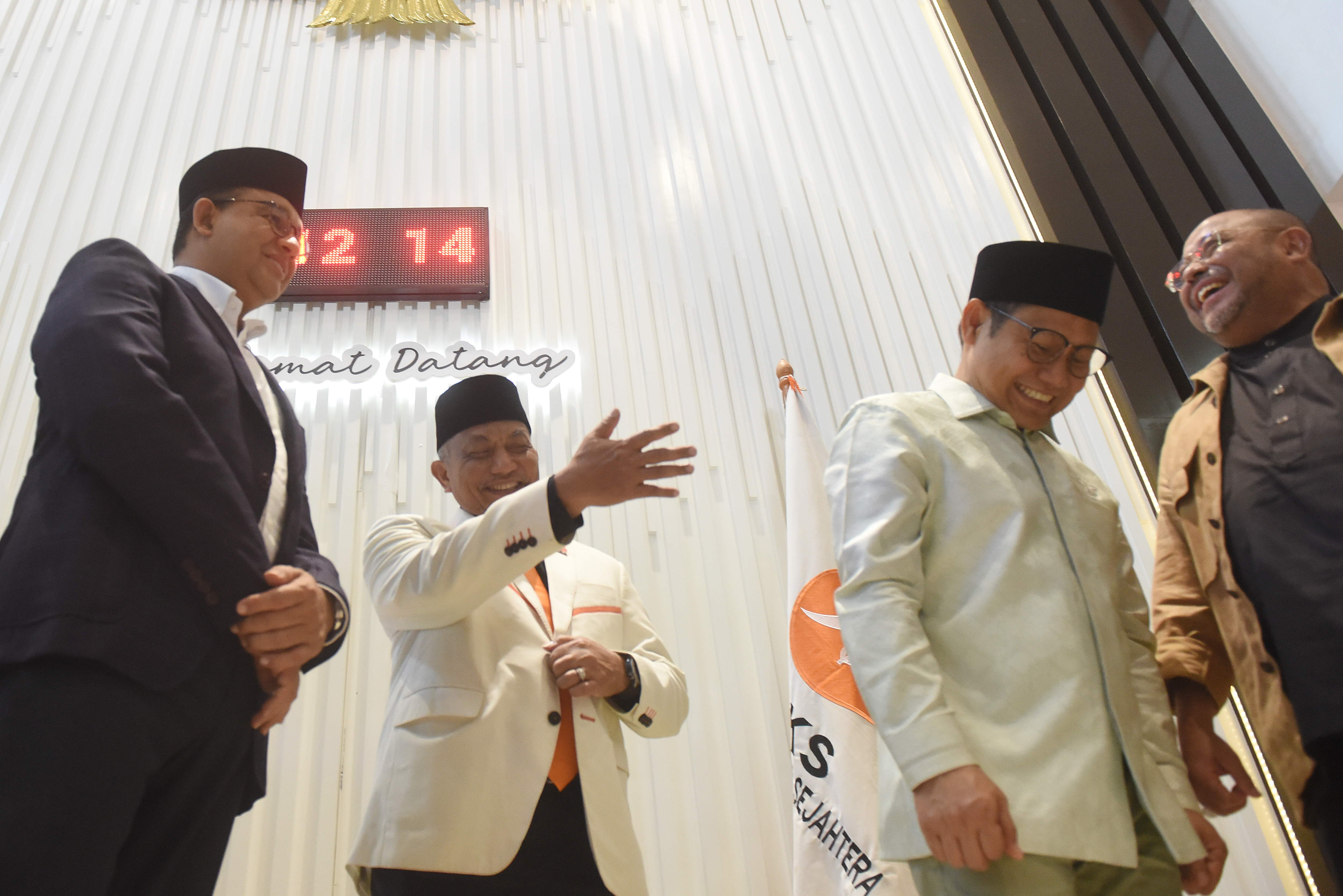 PKS Bebaskan Anies Tentukan Cawagub