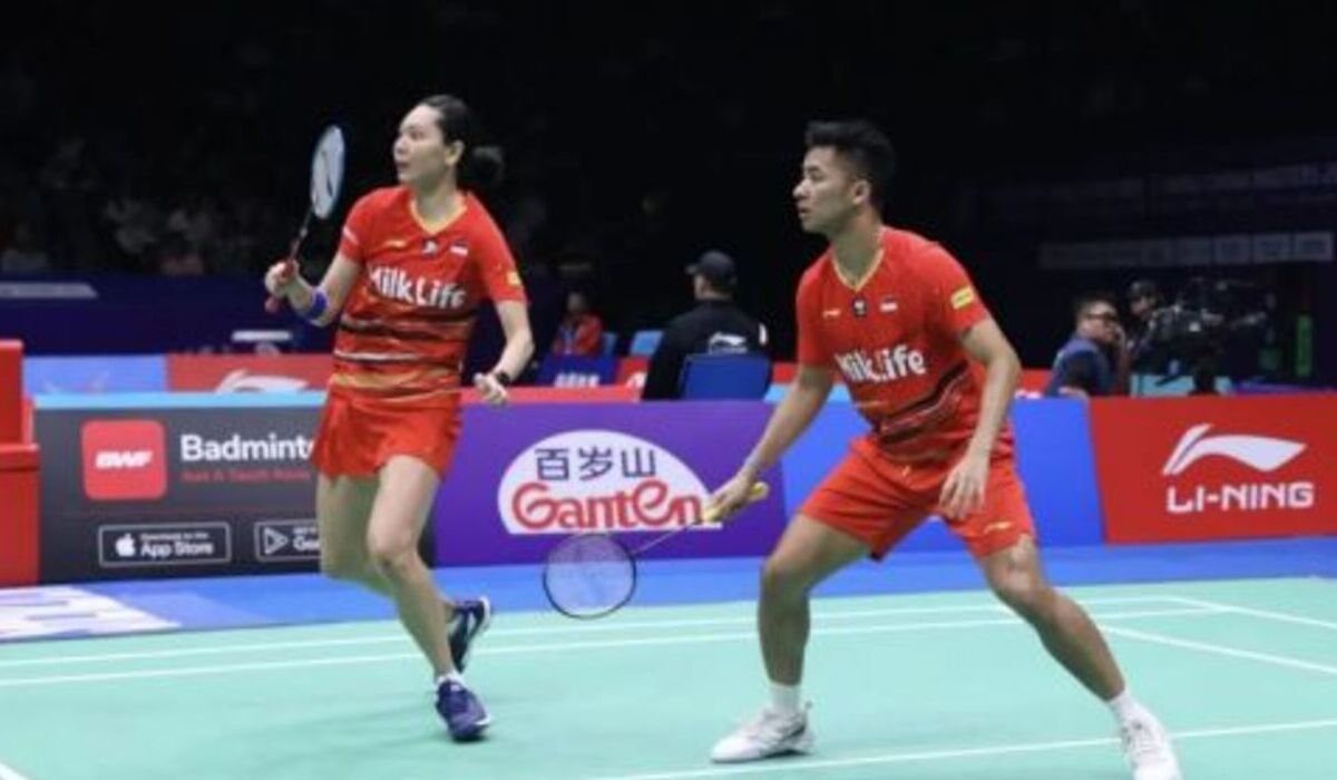 PASANGAN ganda campuran, Dejan Ferdinansyah/Gloria Emanuelle Widjaja.