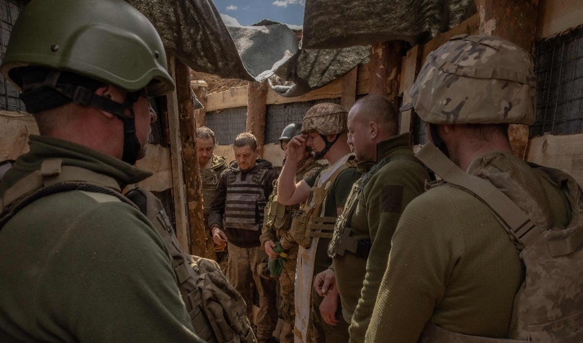 G7 berencana mengumumkan pinjaman kepada Ukraina, dimana pinjaman tersebut akan didukung oleh keuntungan dari investasi Rusia yang dibekukan