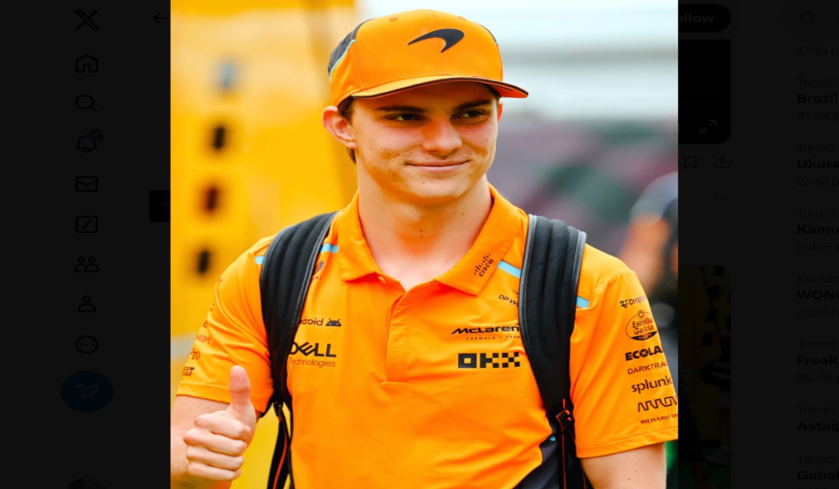 Pembalap McLaren Oscar Piastri