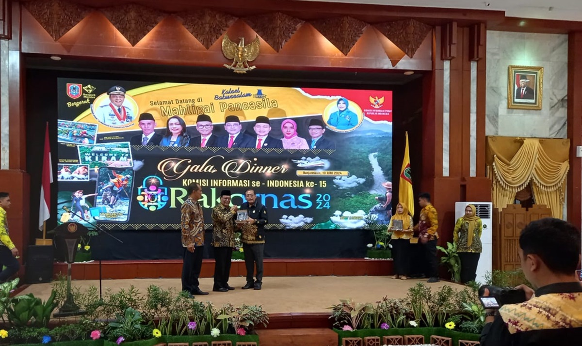 Gubernur Kalimantan Selatan, Sahbirin Noor, menekankan pentingnya keterbukaan informasi publik dalam menciptakan pemerintahan yang akuntabel