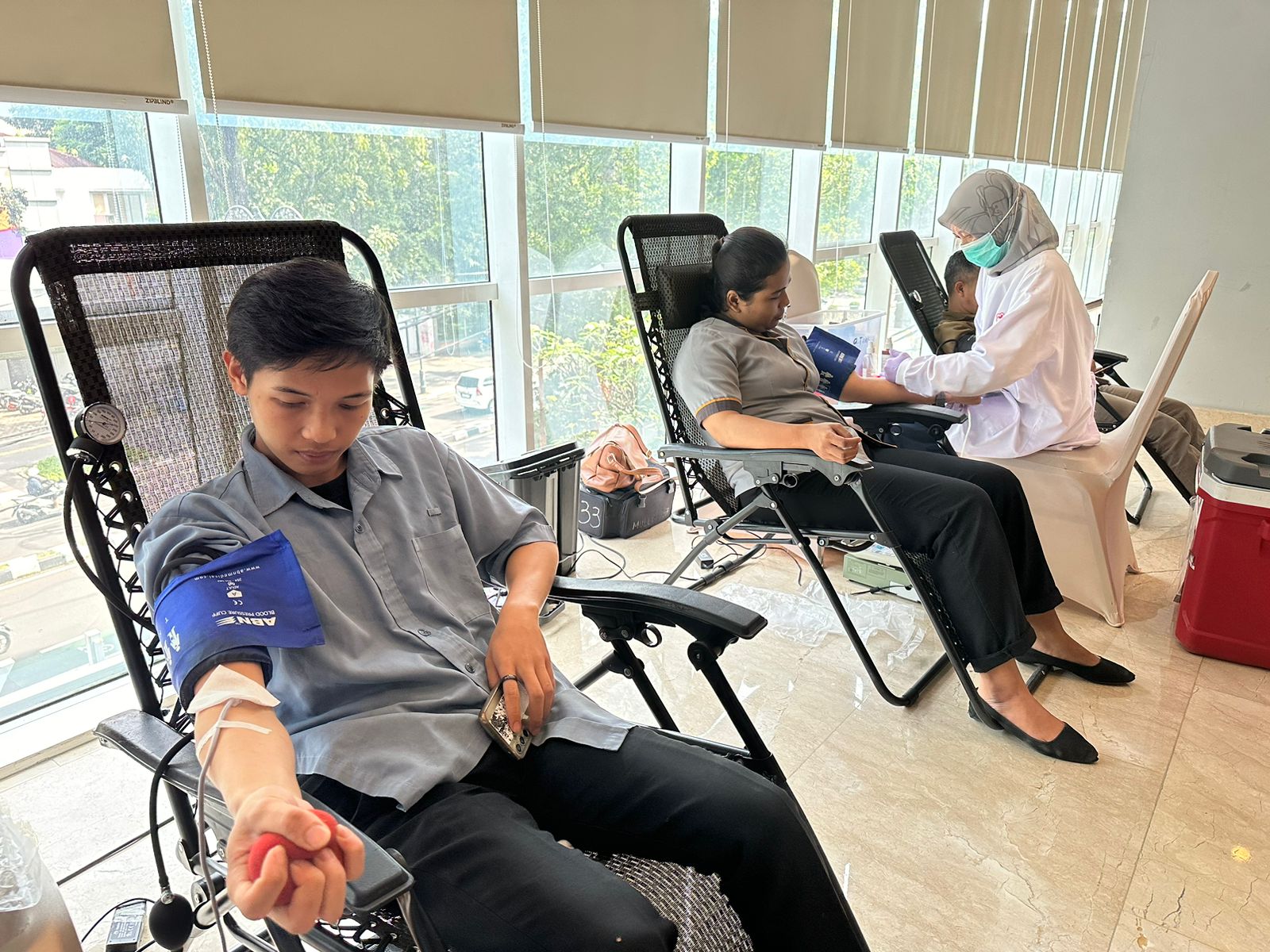 The Luxton Bandung dan PMI Kota Bandung Gelar Donor Darah untuk Kemanusiaan