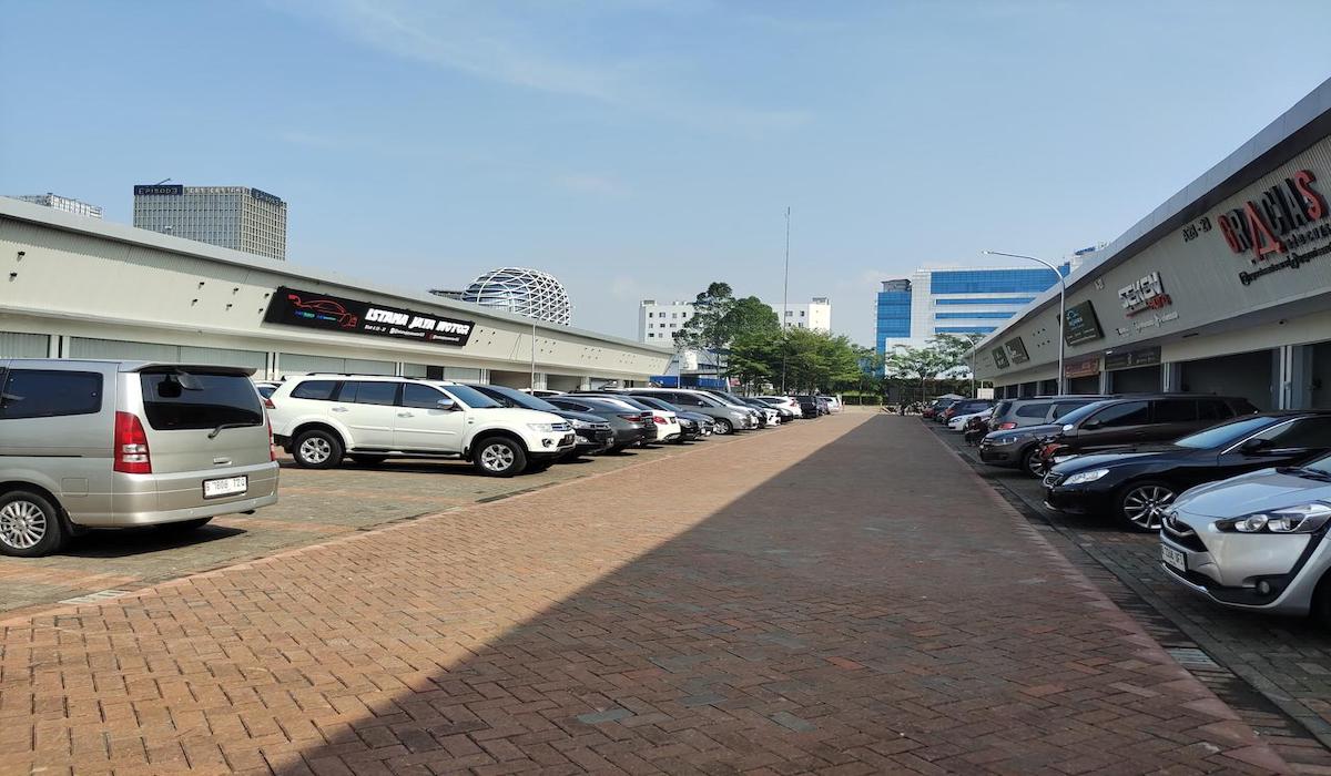 Ilustrasi pusat otomotif BEZ Auto Center