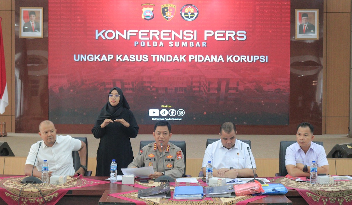 Ditreskrimsus Polda Sumbar mengungkap dugaan tindak pidana korupsi di Kabupaten Kepulauan Mentawai