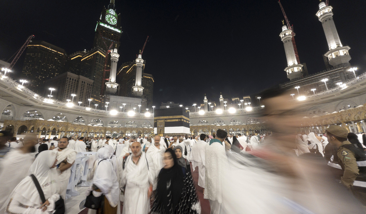 Umat Islam memadati Masjidil Haram di Makkah, Arab Saudi.