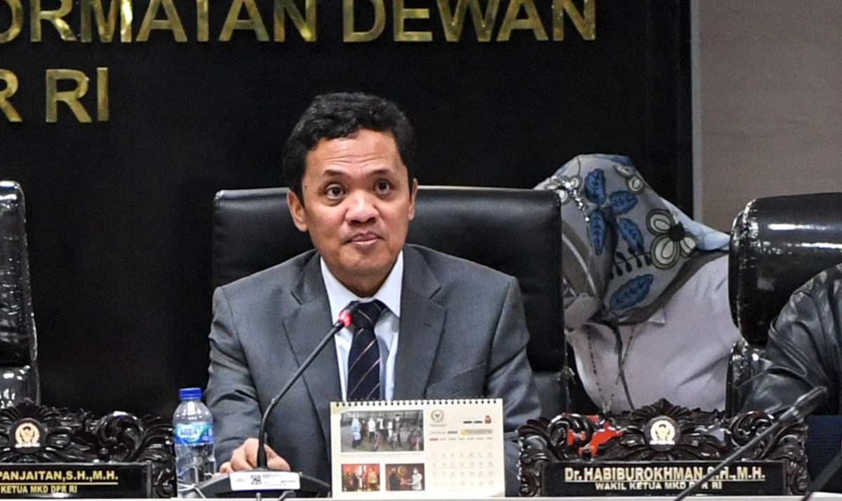 Habiburokhman, anggota MKD DPR RI, meminta daftar nama anggota dewan yang terlibat dalam judi online setelah temuan dari Kepala PPATK