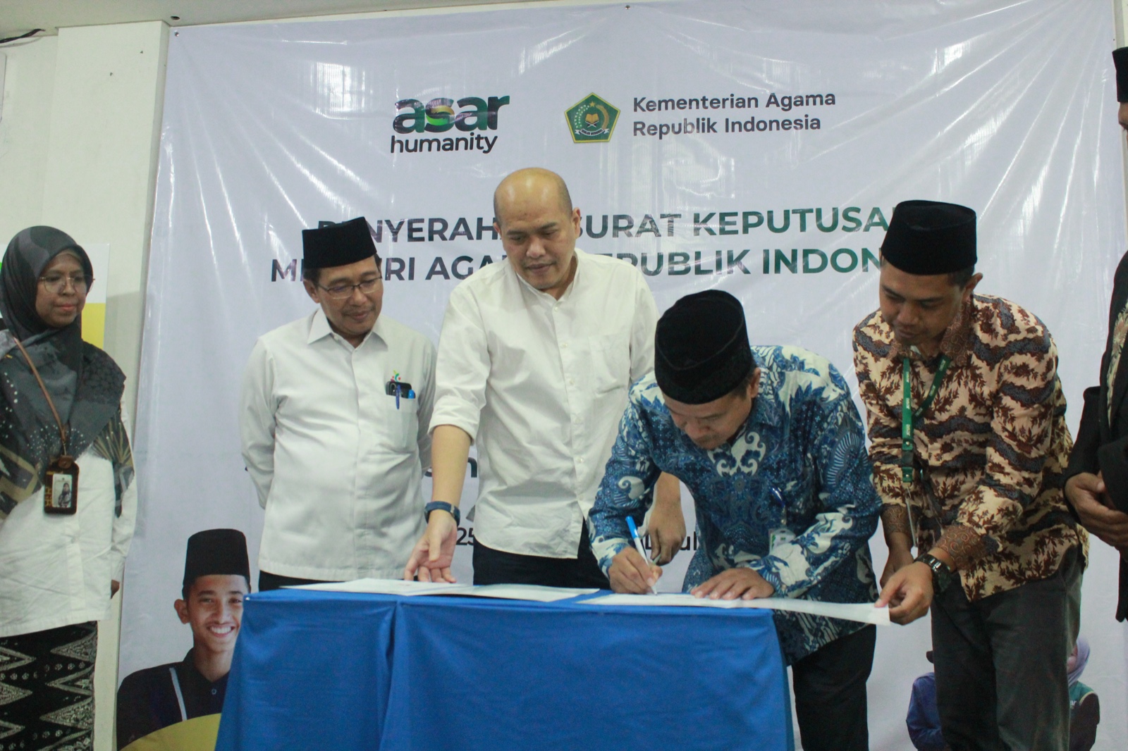 Peresmian status sebagai lembaga amil zakat nasional.