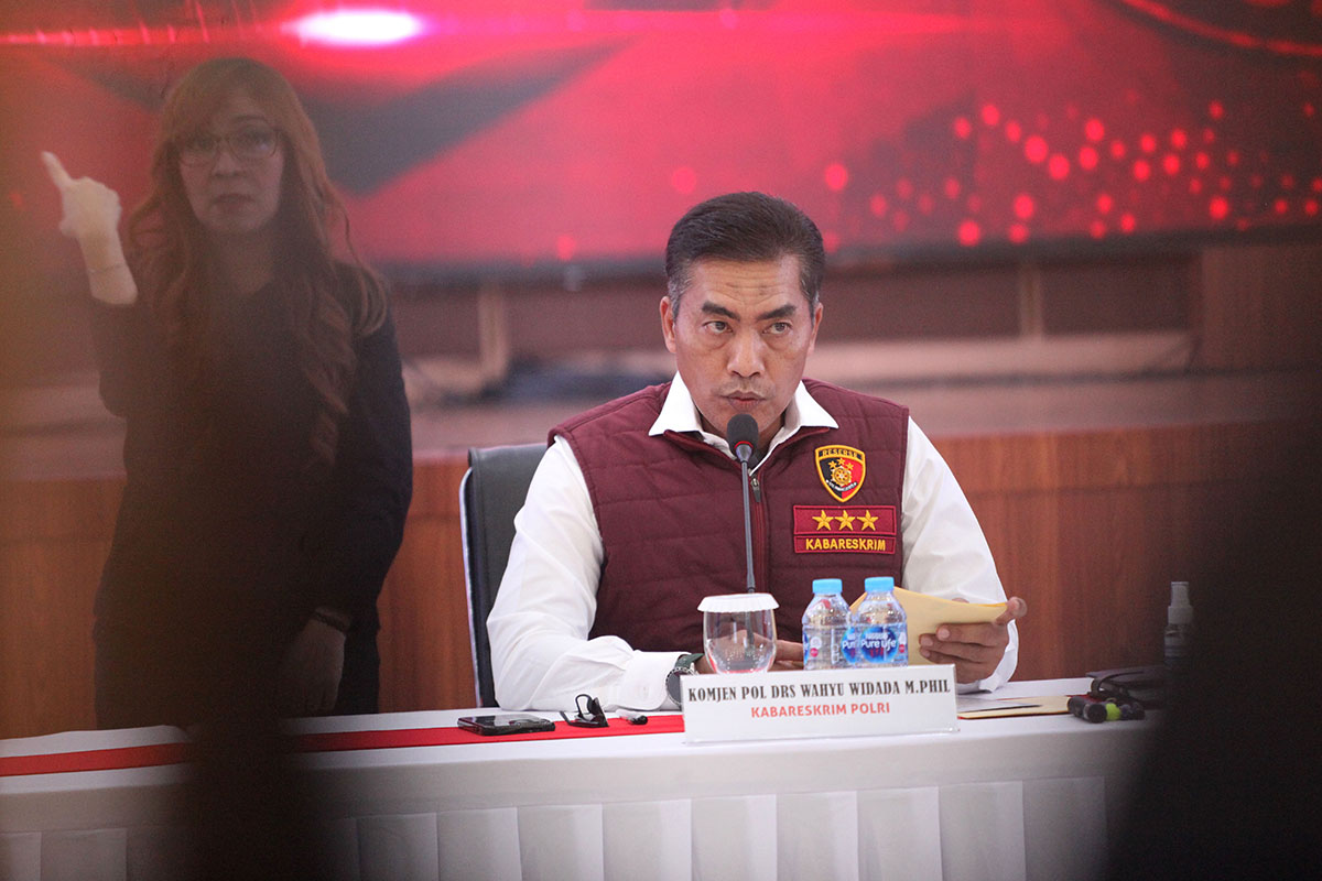 Kabareskrim Polri Komjen Wahyu Widada.