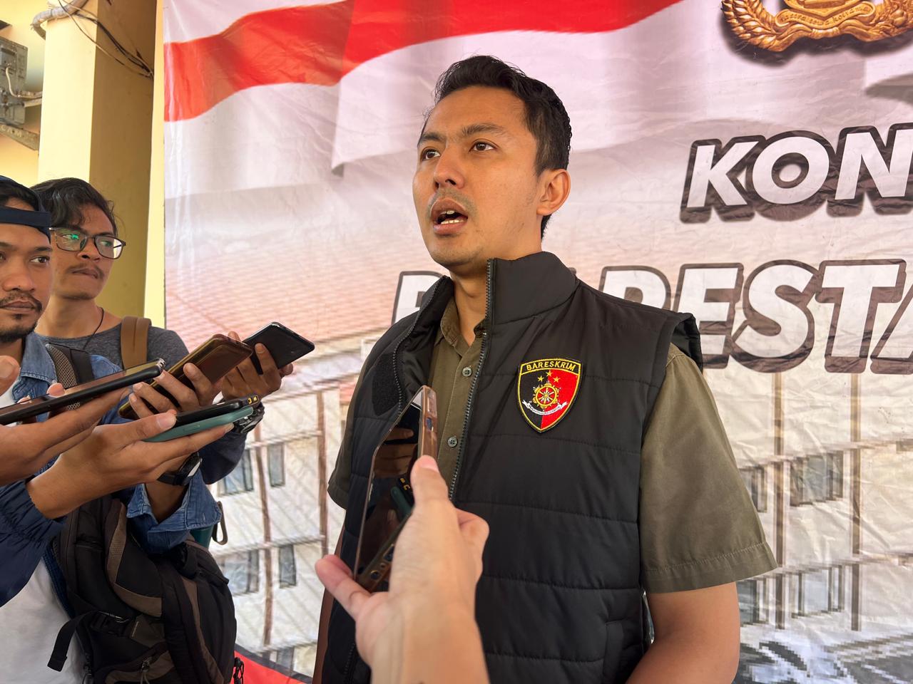 Kasat Reskrim Polresta Bogor Kota Komisaris Luthfi Olot Dirgantara. 