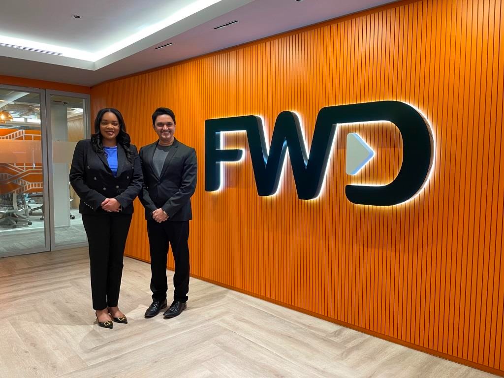 Platform cloud digital FWD Group mencakup analitik, manajemen basis data, dan AI untuk meningkatkan efisiensi dan keamanan pengembangan.