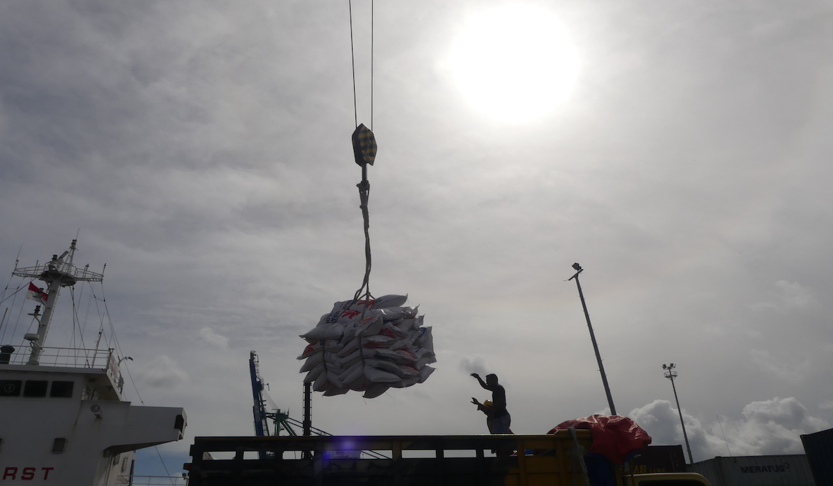 Tingkat inflasi tahunan tercatat lebih rendah dibandingkan dengan periode sebelumnya.