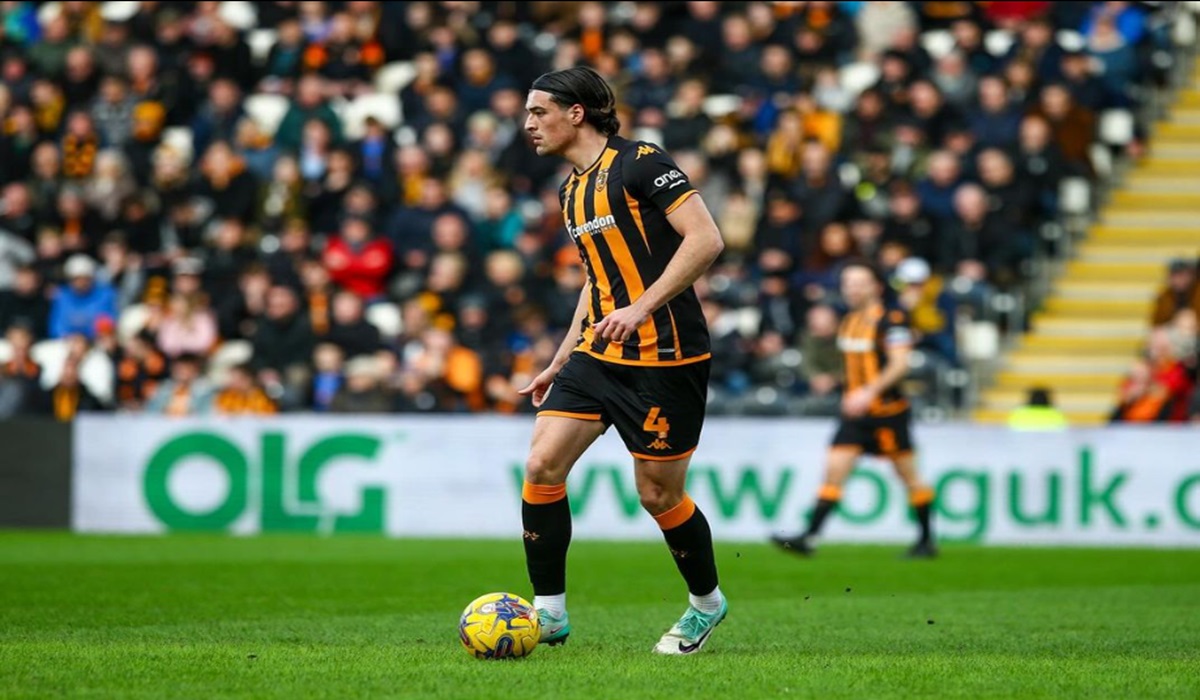 Bek Hull City Jacob Greaves